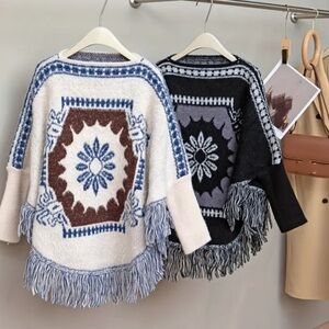 NEW! cowichan shag poncho black and grey !